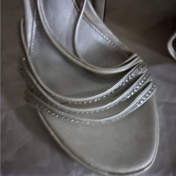 High heel vintage shoes with closure at ankle and diamond design - Picture 2 of 6